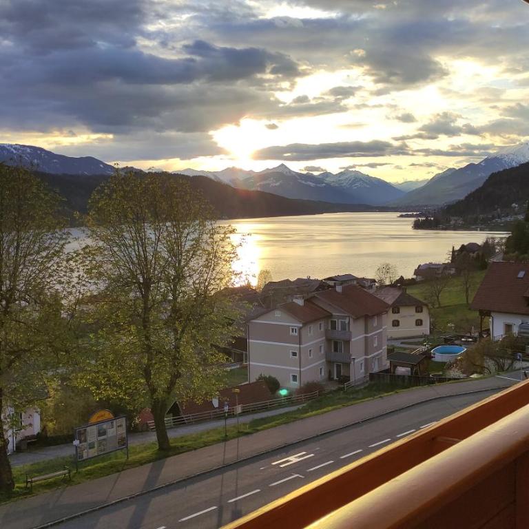 Pension zum Mühlrad - Familienzimmer mit Balkon und Seeblick - 7