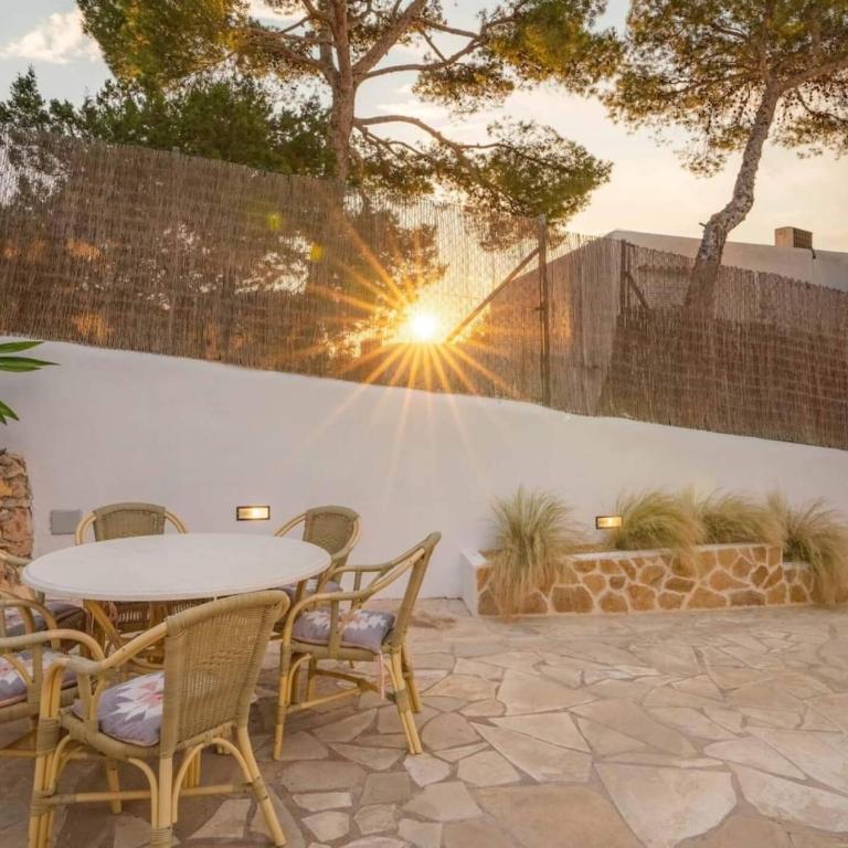 Villa en Cala Vadella Familias y Parejas - Villa - 26