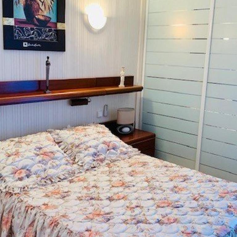 Charmant F2 avec terrasse, parking, et WiFi - à 600m des thermes d'Amélie-les-Bains - Apartment mit 1 Schlafzimmer - 4