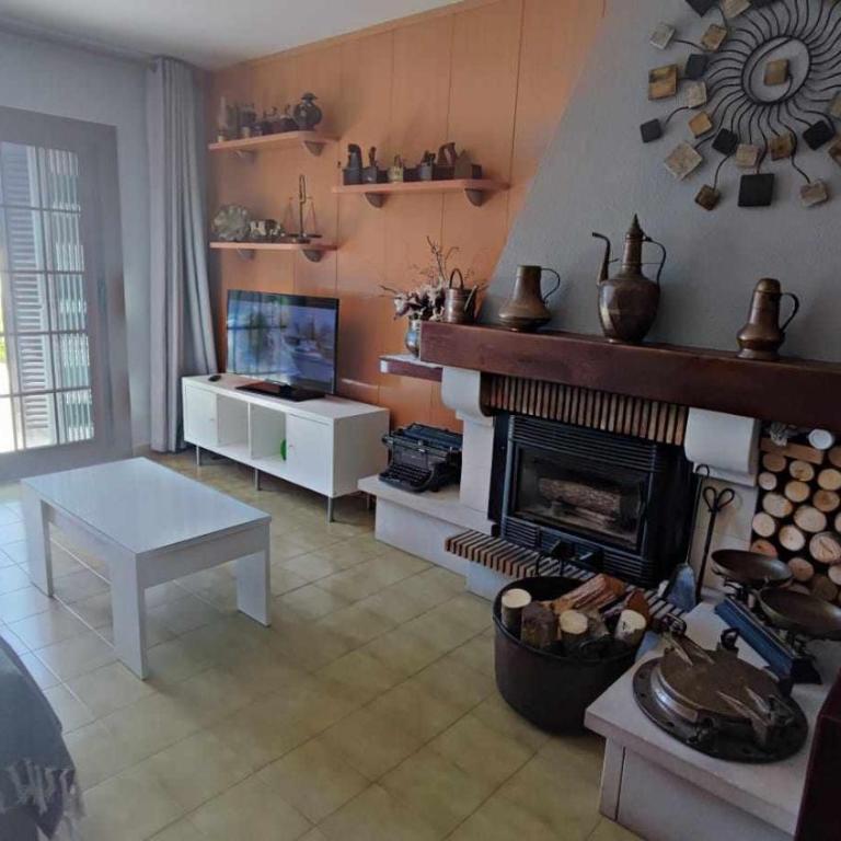 Casa Aurora – Piscina, Jardín y BBQ en Tossa - Casa de 3 dormitorios - 22