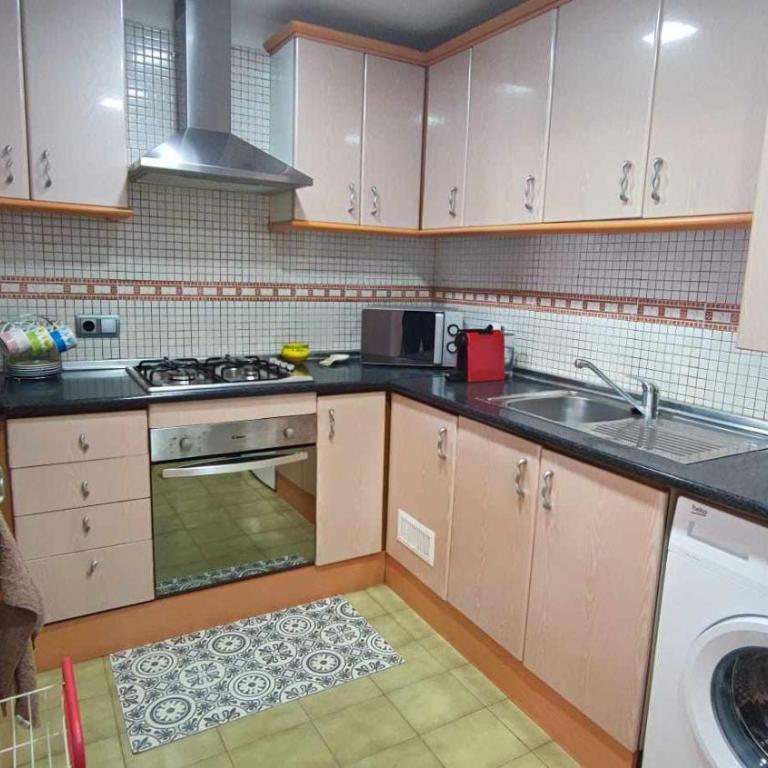 Casa Aurora – Piscina, Jardín y BBQ en Tossa - Casa de 3 dormitorios - 26