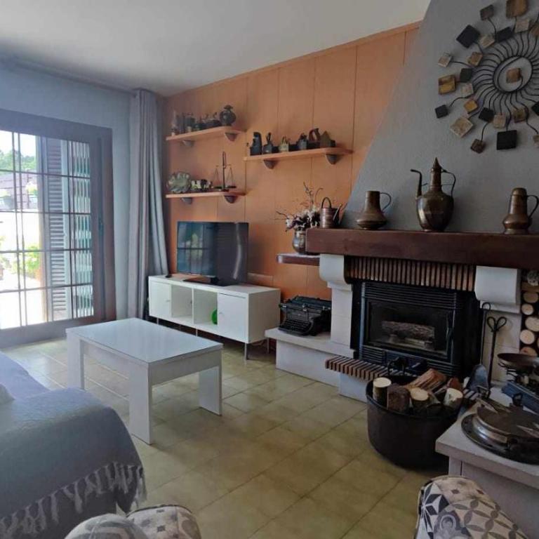 Casa Aurora – Piscina, Jardín y BBQ en Tossa - Casa de 3 dormitorios - 36