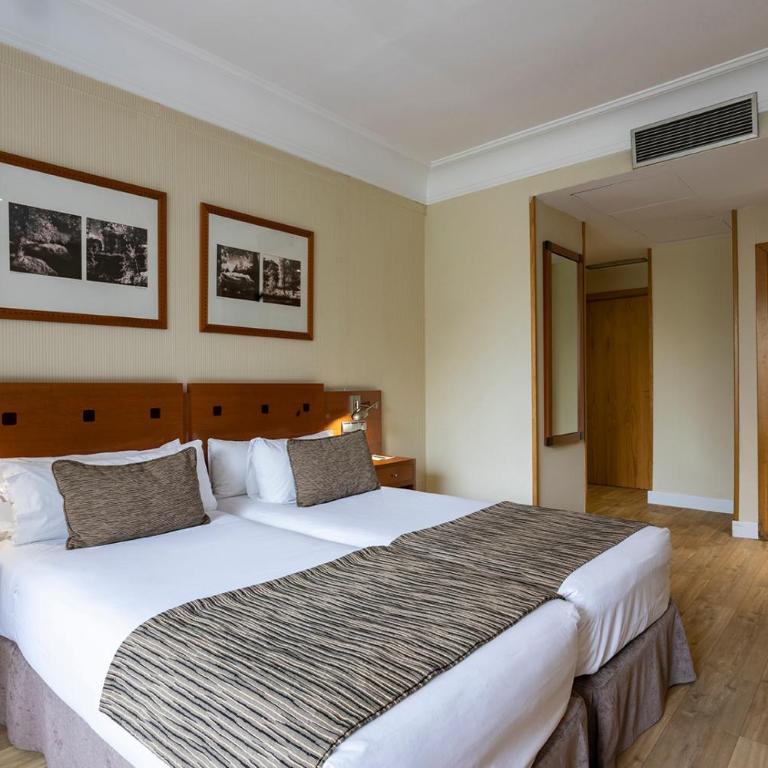 Petit Palace Arturo Soria Alcalá - Habitación Cuádruple (4 adultos) - 3