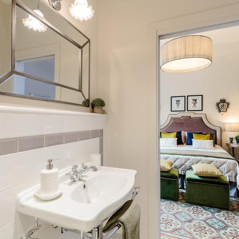The Park View 4 Bedrooms Apartment with Terrace and Elevator inside the Walls of Lucca - Three-Bedroom Apartment - 23