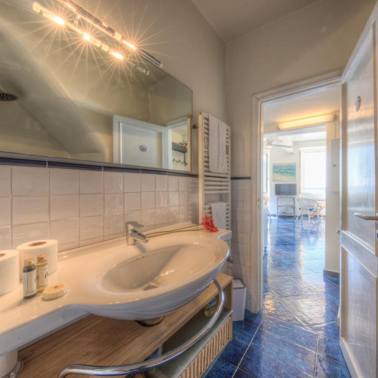 BEACH HOUSE CAMOGLI Nel cuore con vista mare - Appartamento con 1 Camera da Letto - 4