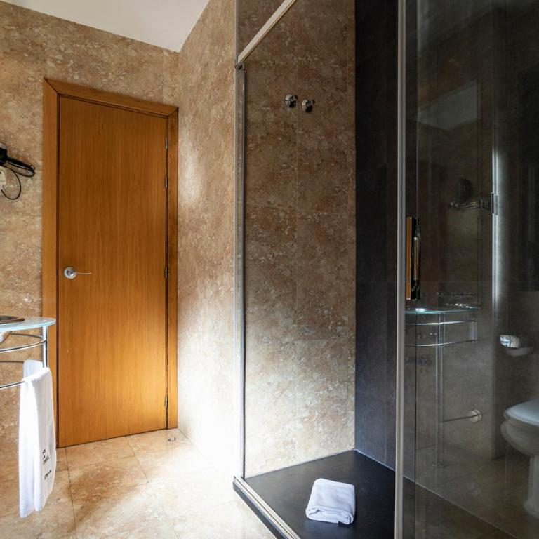 Petit Palace Arturo Soria Alcalá - Habitación Triple - 7