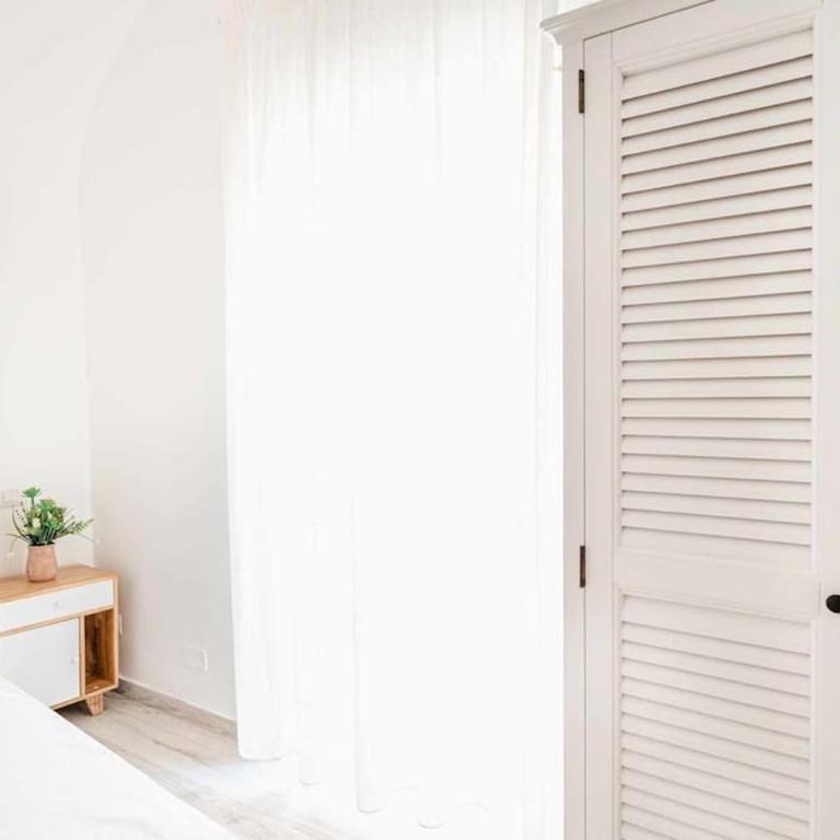 White Amalfi - Centro Storico by ItalianHost - Appartamento con 2 Camere da Letto - 4