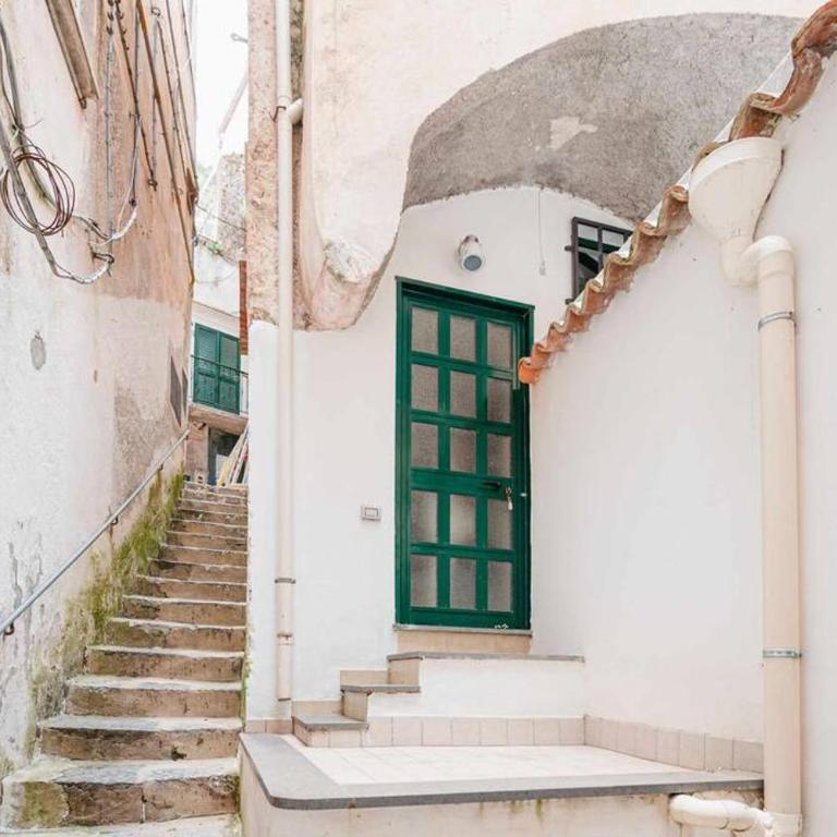 White Amalfi - Centro Storico by ItalianHost - Appartamento con 2 Camere da Letto - 5