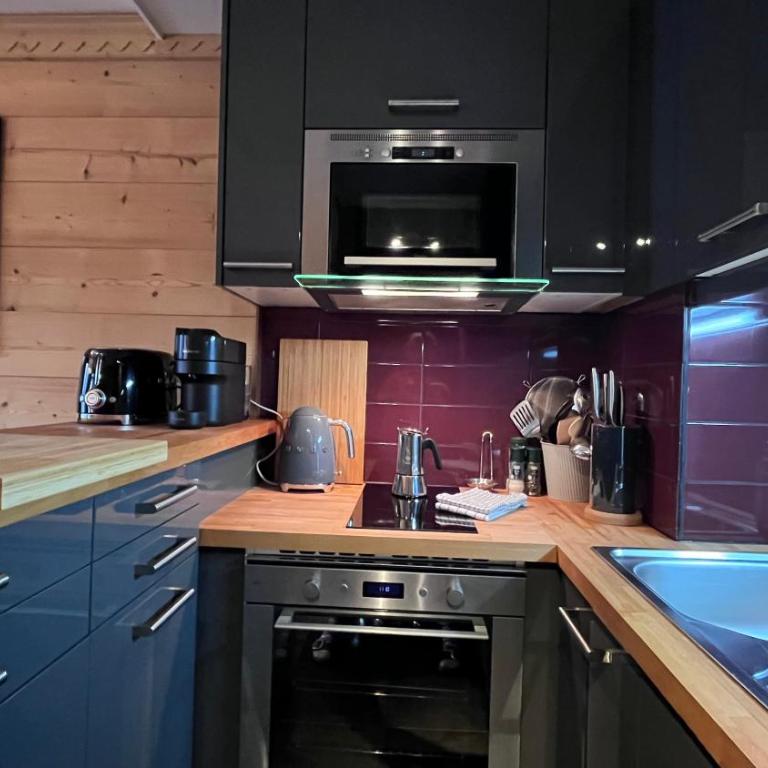 Le 41 du Lyret - Appartement type studio pour deux avec vue sur les Aiguilles dans Chamonix Centre - Estudio con vistas a las montañas - 15