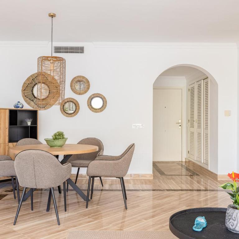 OleHolidays Bahia Marbella Vista Hermosa - Two-Bedroom Apartment - 2