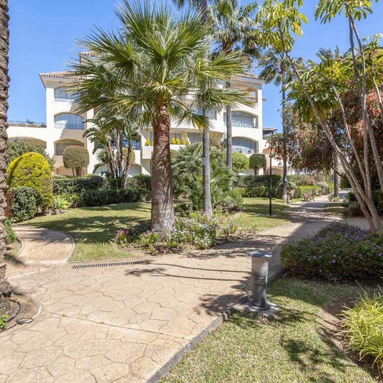 OleHolidays Bahia Marbella Vista Hermosa - Two-Bedroom Apartment - 19
