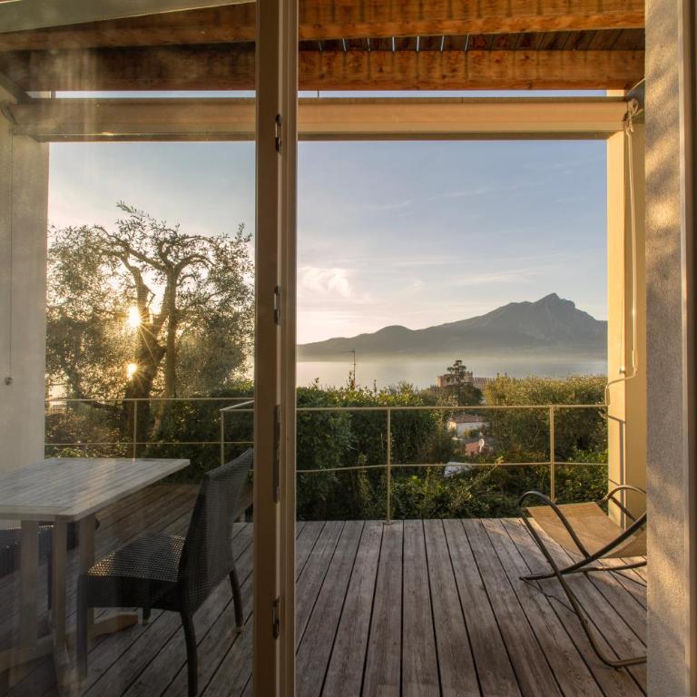 Residence Ca Del Lago - One-Bedroom Apartment with Balcony and Lake View - 5