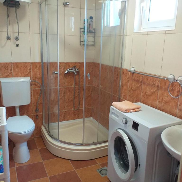 Studio Dina - One-Bedroom Apartment - 13