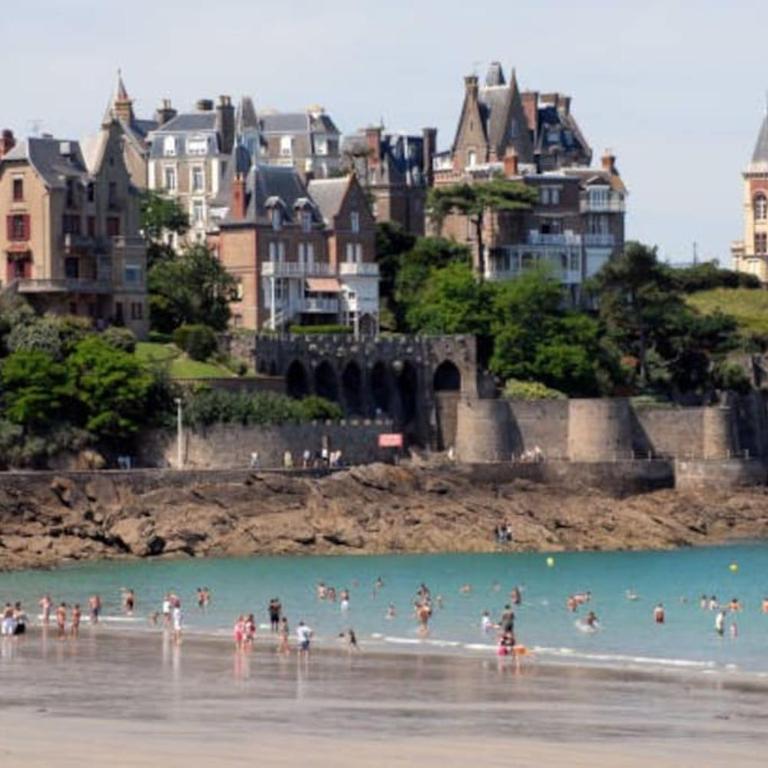 Dinard : loft de 175 m² - à 150 m de la plage - Casa de 3 dormitorios - 9