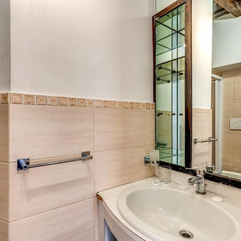 Italianflat- Alla Fontana di Trevi - Appartamento con 1 Camera da Letto - 11
