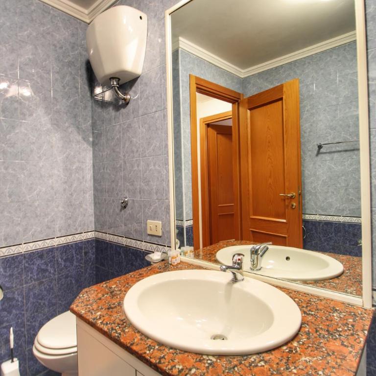 Biscione Large Apartment - Campo de Fiori by YourHost - Appartamento con 2 Camere da Letto - 8
