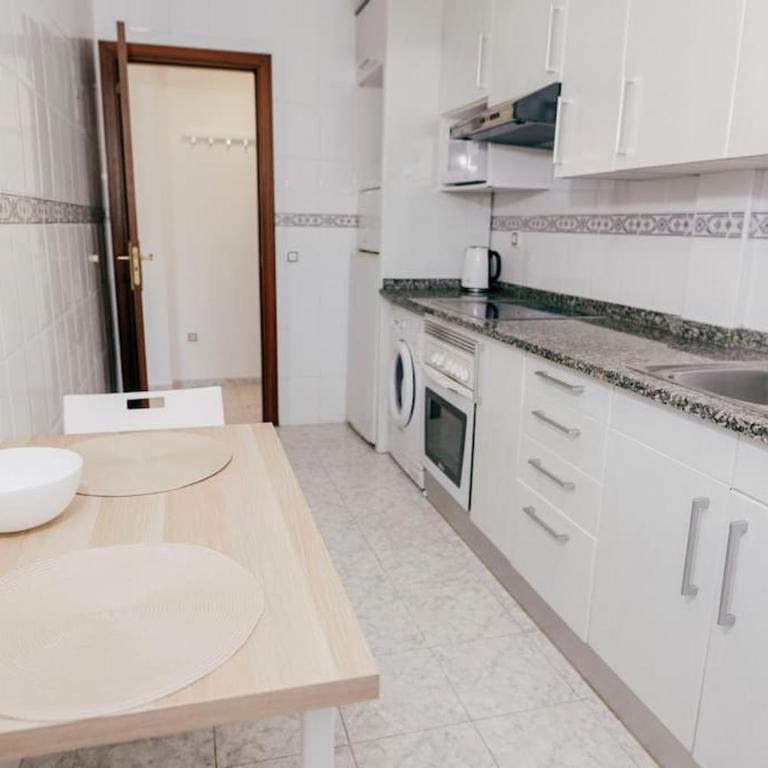 2 Bedroom Apartment Lloret de Mar Terrace & Pool - Apartamento de 2 dormitorios - 2