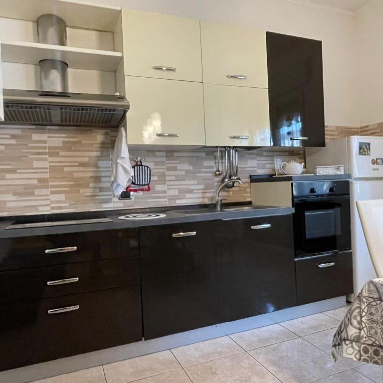 Pierluigi's House - Two-Bedroom Apartment - 3