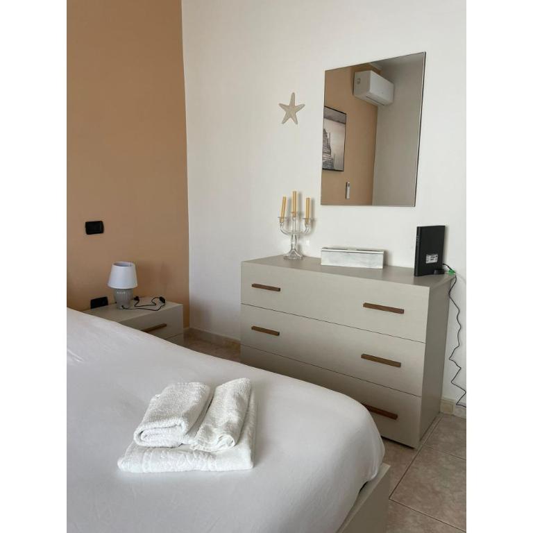 Pierluigi's House - Two-Bedroom Apartment - 24