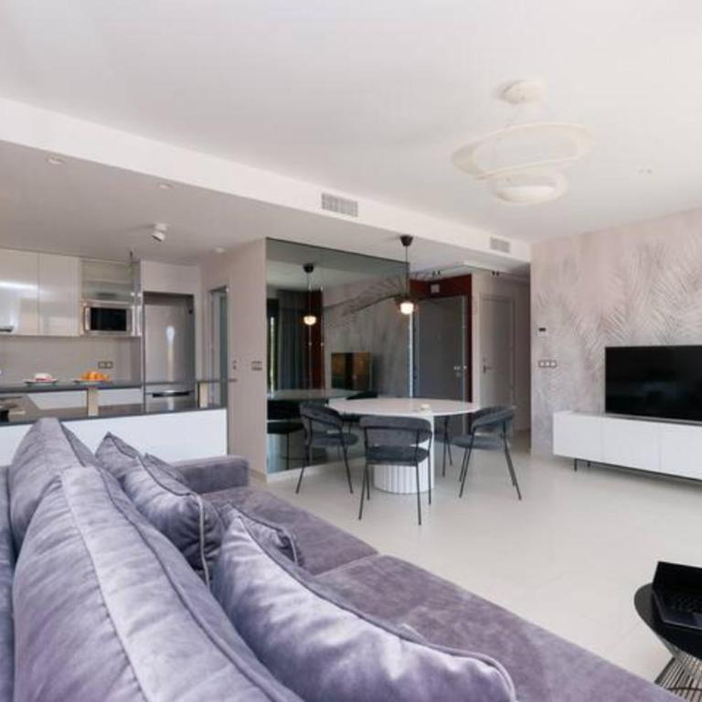 Beferent Los Arenales playa 2 - Two-Bedroom Apartment - 3