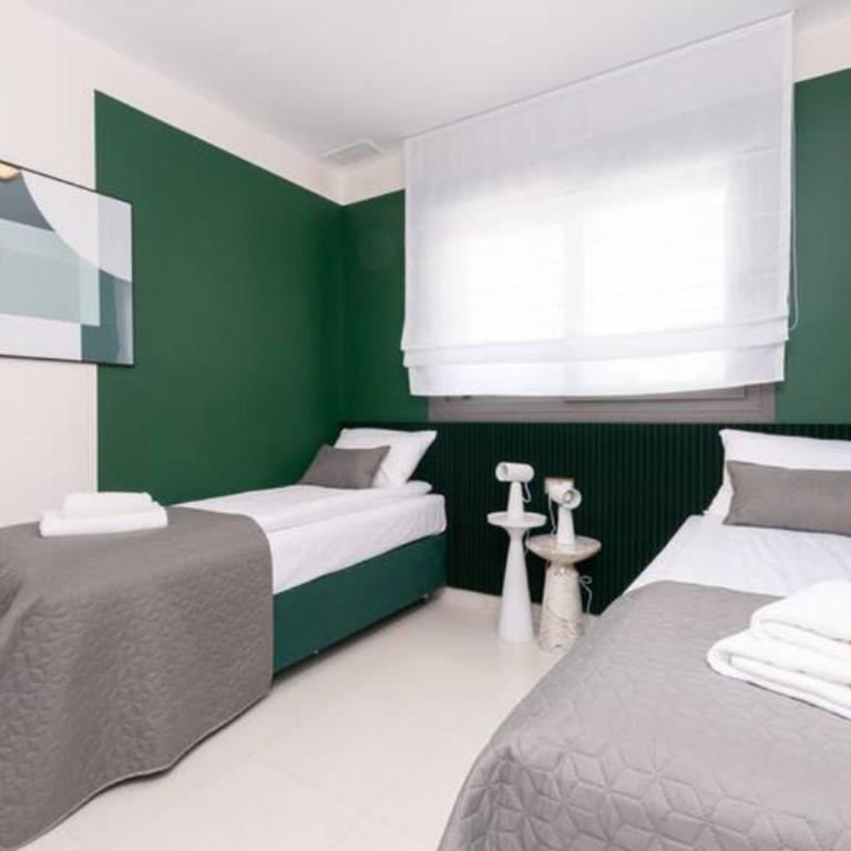 Beferent Los Arenales playa 2 - Two-Bedroom Apartment - 9