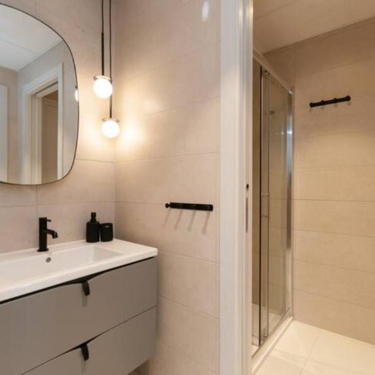 Beferent Los Arenales playa 2 - Two-Bedroom Apartment - 11