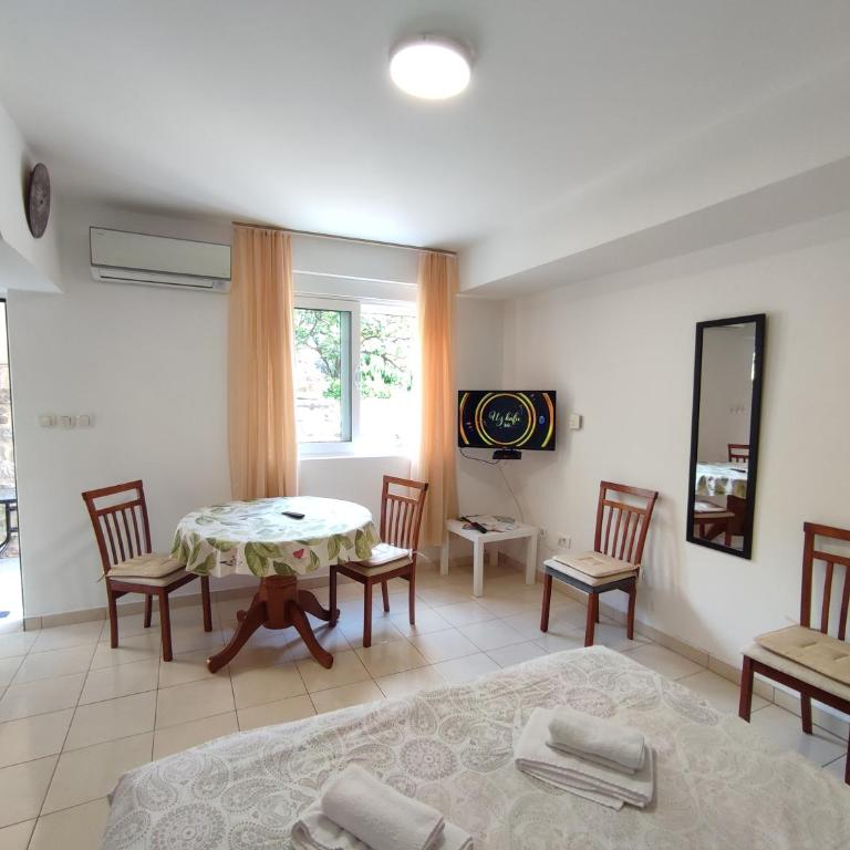 Studio Apartman Radimir - Studio Apartment - 2