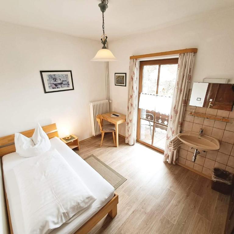 Pension Etzerschlössl - Chambre Simple avec Balcon - 1