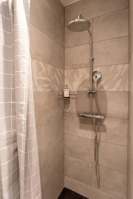 L6 Staywiz us - 2Rooms 2mins walk from Negresco & Sea AC-Wifi - Appartement 1 Chambre - 26