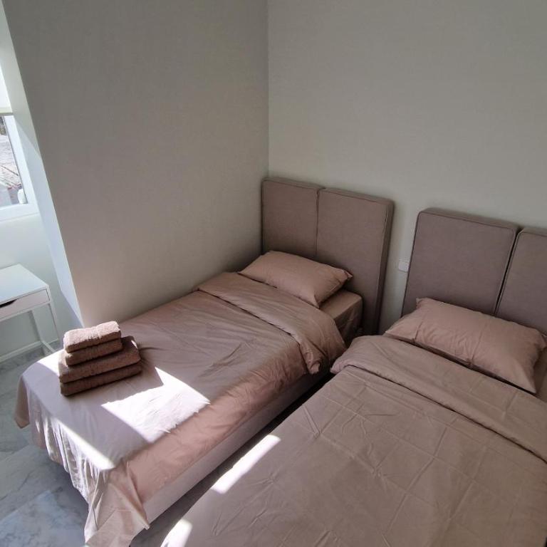 Marbella Real - Two-Bedroom Apartment - 10