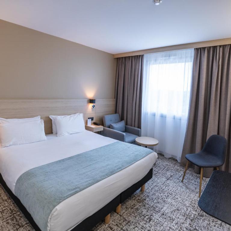 Sure Hotel by Best Western Bordeaux Lac - Chambre Exécutive Lit Queen-Size - 4