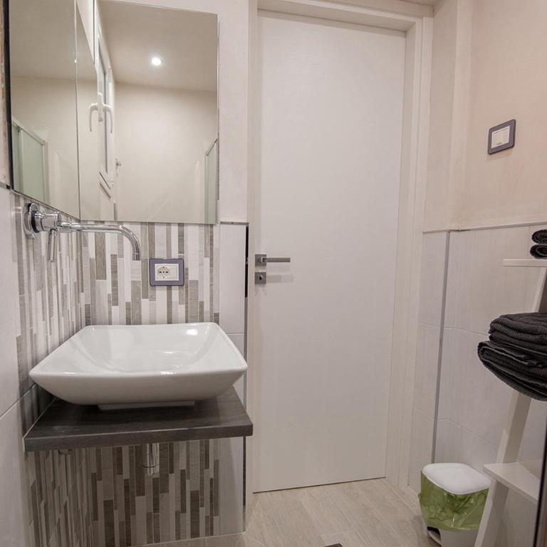 Campo Appartamenti - Appartamento con 1 Camera da Letto, Vista Mare e Balcone - 17