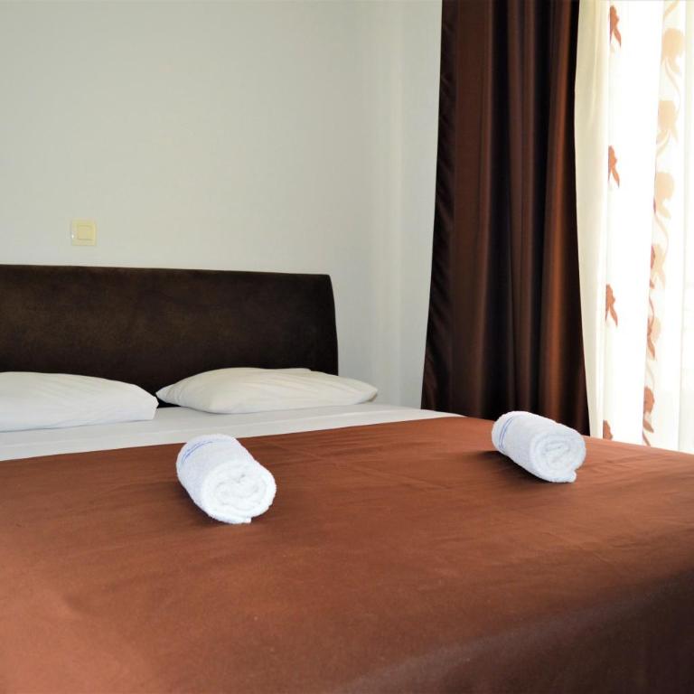 MS Hotel - Deluxe Double Room with Balcony and Sea View - 4
