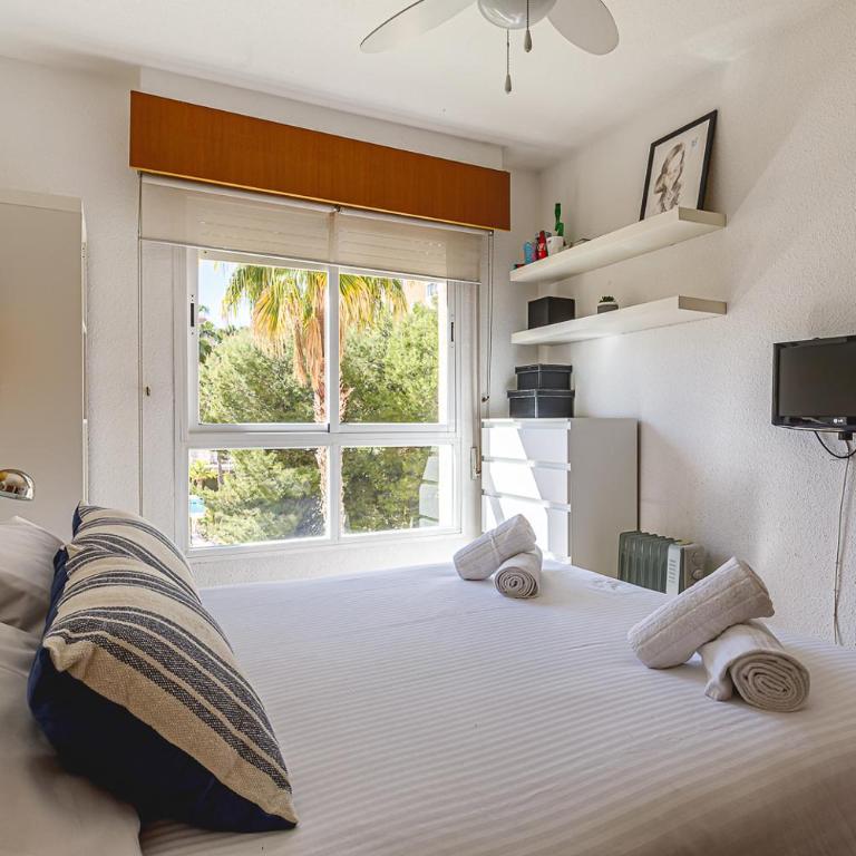 Apartamento con piscina y parking - Playa San Juan - Apartment - 15