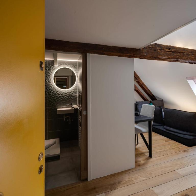 Le SeptQatre - Grand triplex au cœur de la Vieille Ville - Apartamento - 3