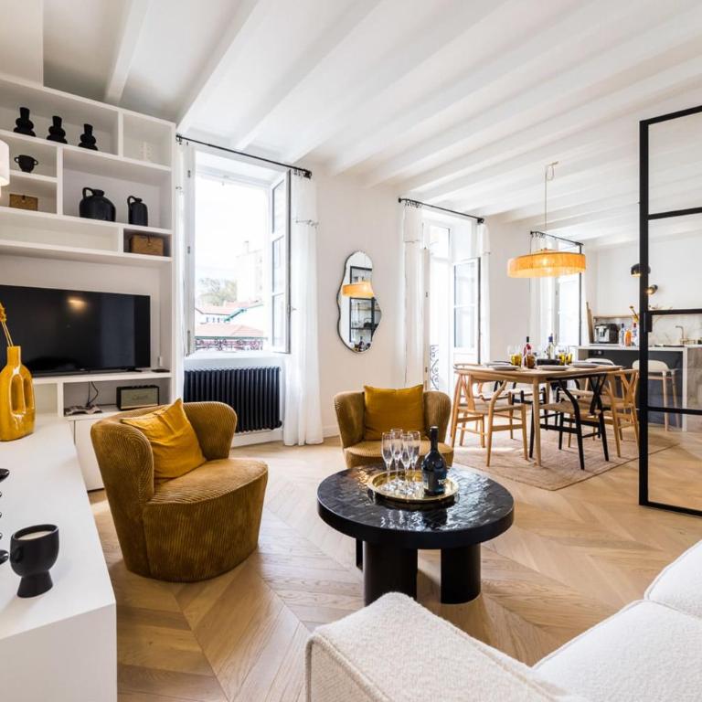BLOOM Keyweek Apartment City Center - Appartement - 2