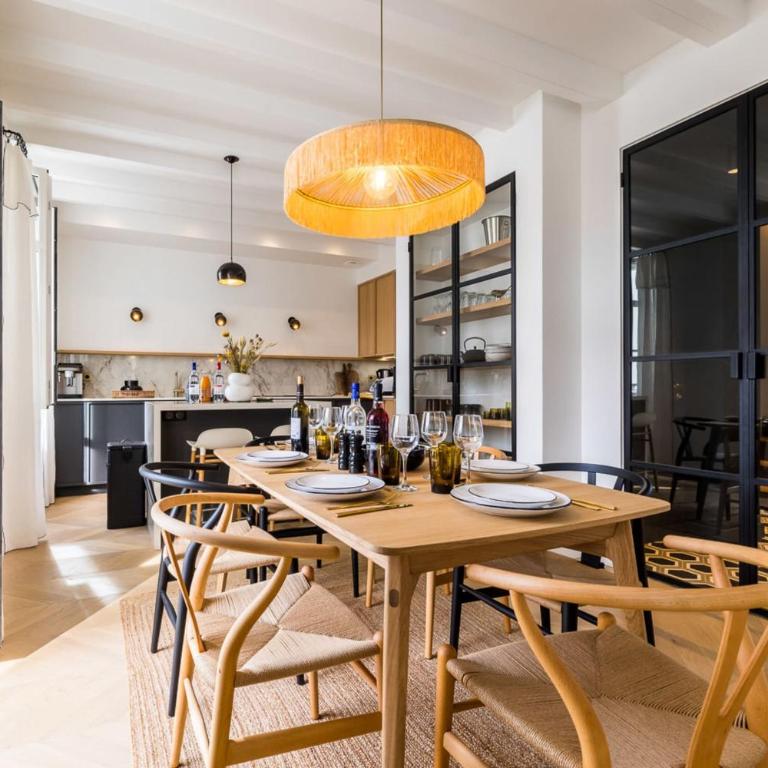 BLOOM Keyweek Apartment City Center - Appartement - 4
