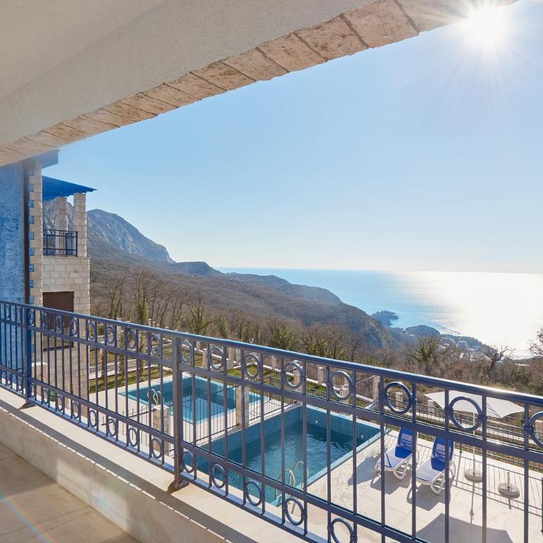 Sunbreeze Delux Vilas - Vila - 3