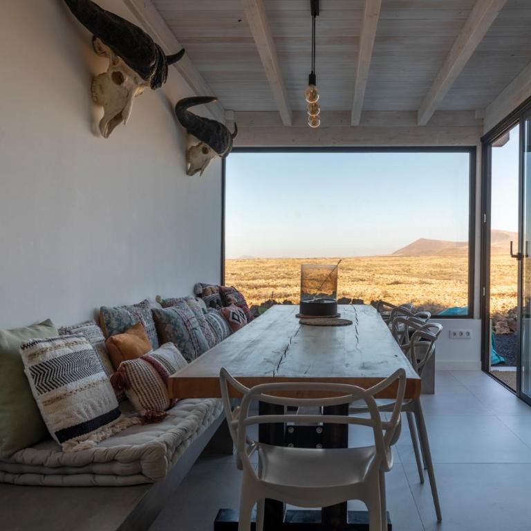 Villa Calderón Hondo. Top design , views and pool Lajares-Corralejo - Two-Bedroom Villa - 1