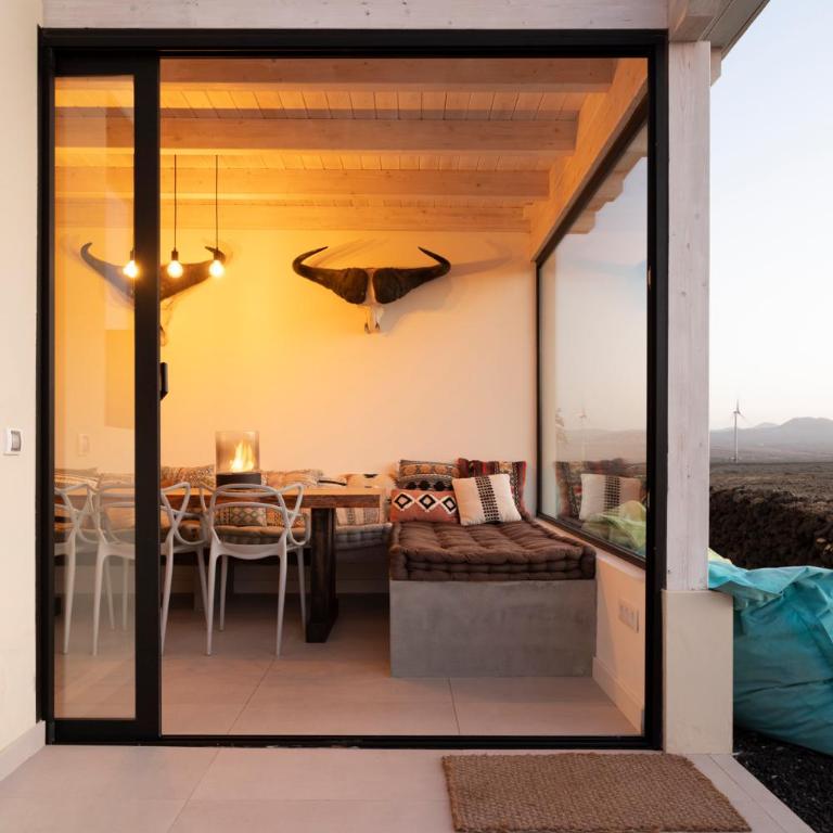 Villa Calderón Hondo. Top design , views and pool Lajares-Corralejo - Two-Bedroom Villa - 9