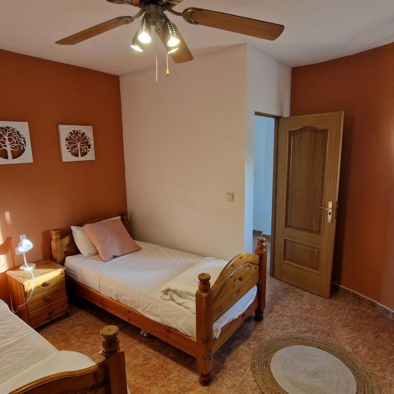 Casa Gran Mirador - Ruime vakantie villa met groot privé zwembad 8-14 pers - Seven-Bedroom House - 14