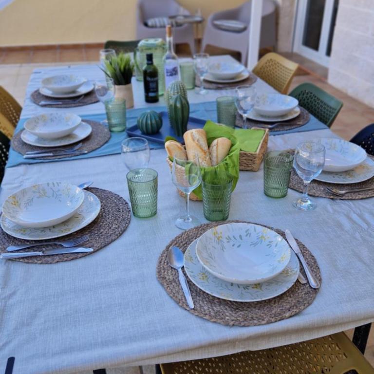 Casa Gran Mirador - Ruime vakantie villa met groot privé zwembad 8-14 pers - Seven-Bedroom House - 12