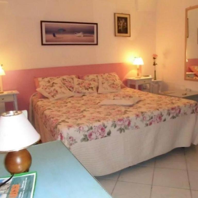 Araucaria - Camera Matrimoniale con Bagno Privato - 1
