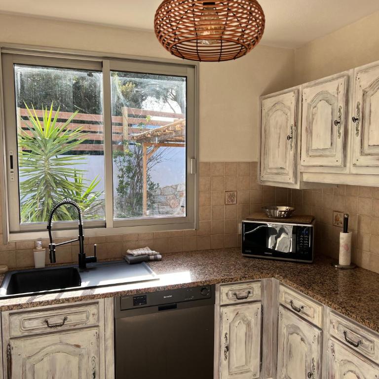 Luxueuse Villa, Hyper centre PORT de PORTO VECCHIO - Villa - 44