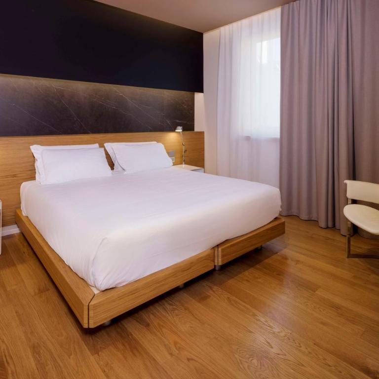 Best Western Plus Hotel Bologna - Camera Queen Classic con Letto Singolo - 10