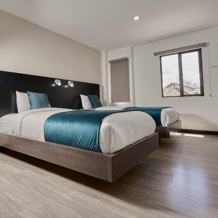 Hotel & Suites en Cuenca, Venue Batán - Family Suite - 6