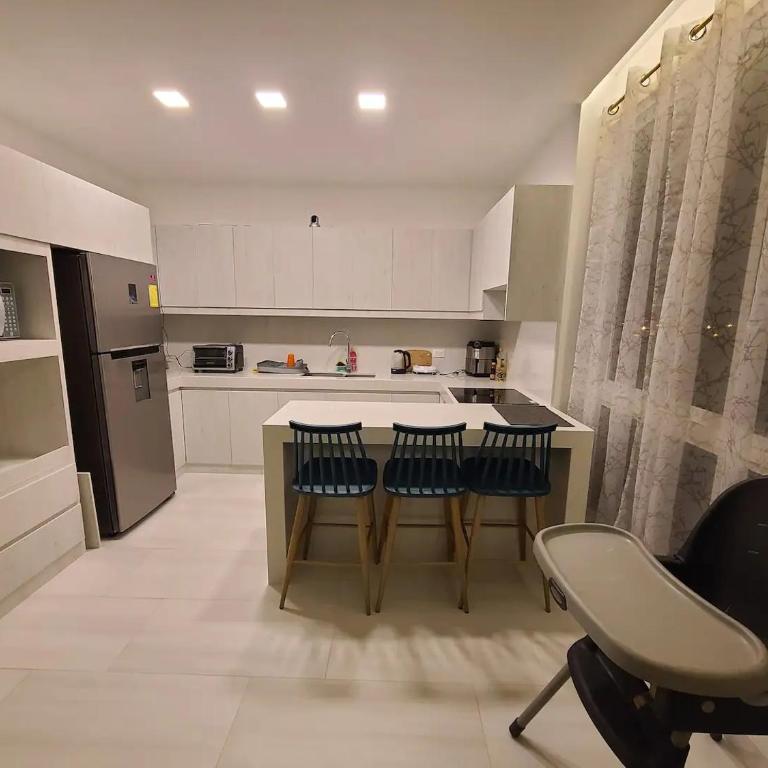 Suite Chipipe AC Wi-Fi Lavanderia a 1 cuadra mar - One-Bedroom Apartment - 4