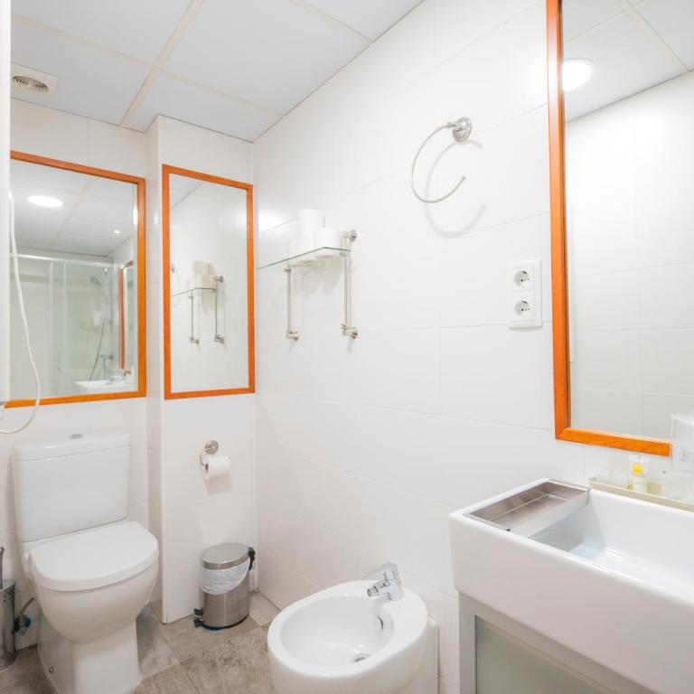 Apartamentos Huertas 10 - Deluxe Suite - 1