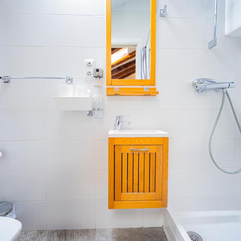 Apartamentos Huertas 10 - Maisonette-Suite - 11
