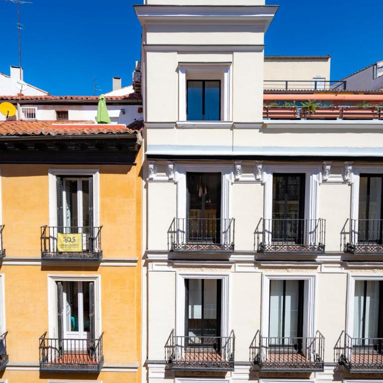 Apartamentos Huertas 10 - Maisonette-Suite - 13